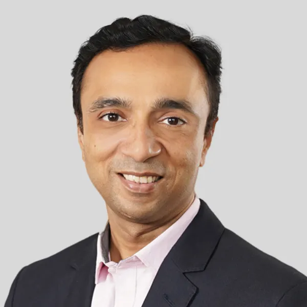 Portrait of Alok Agarwal